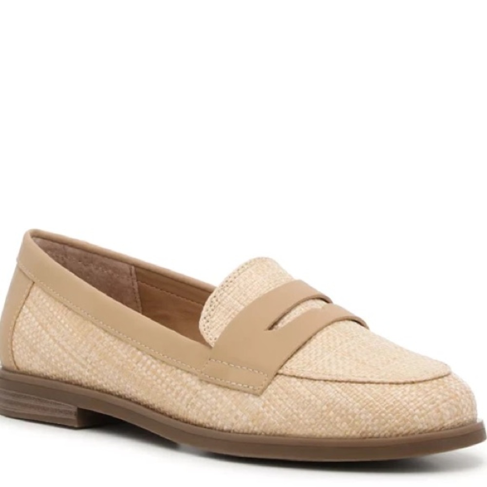 Stylish Tan Loafers